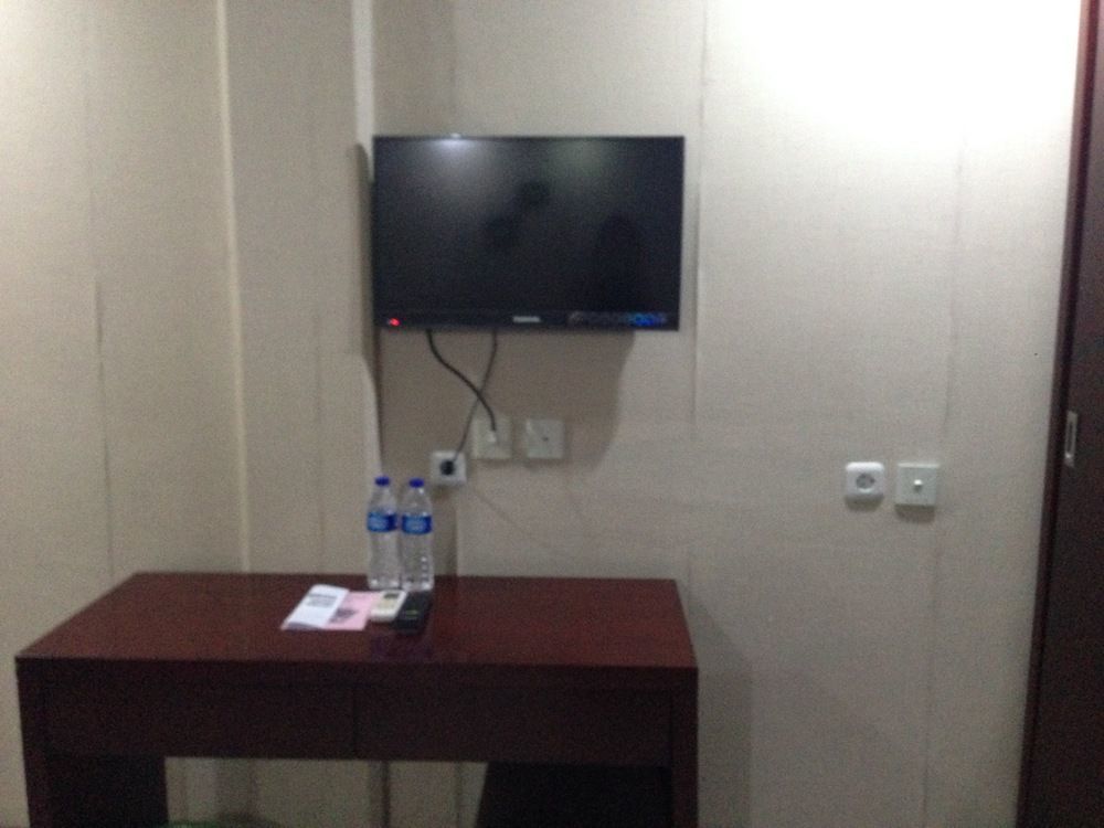 Hotel Mustika Senen Jacarta Exterior foto